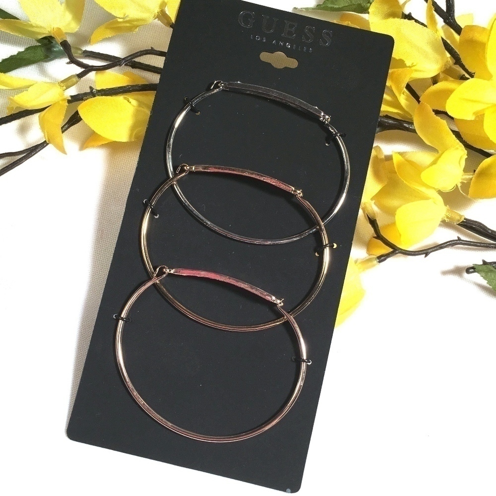 𝅺3/$29! Set of 3 GUESS Bangle Bracelets